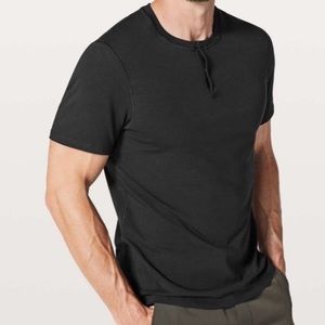 Lululemon Mens Black Henley Small